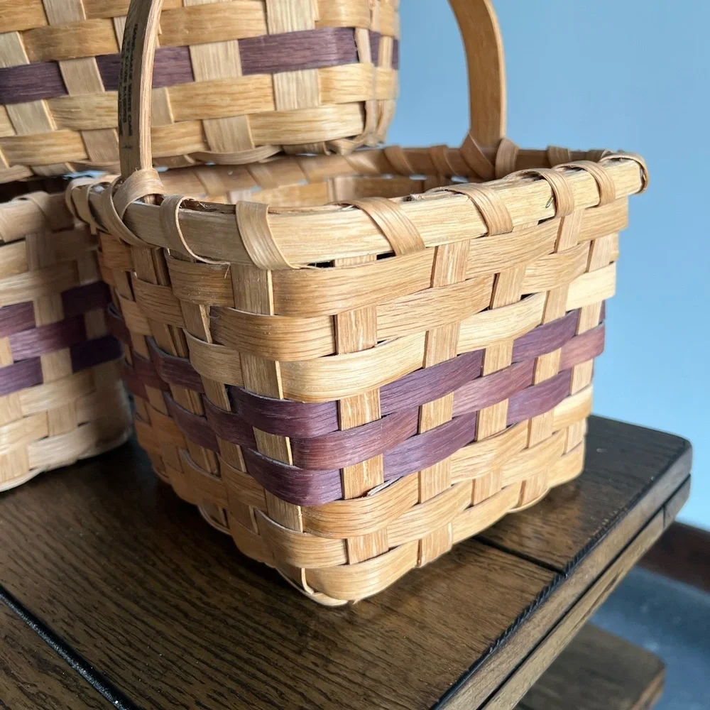 Vintage Hand Woven White Oak Cherokee Gathering Davis Basket Walnut/Bloodroot